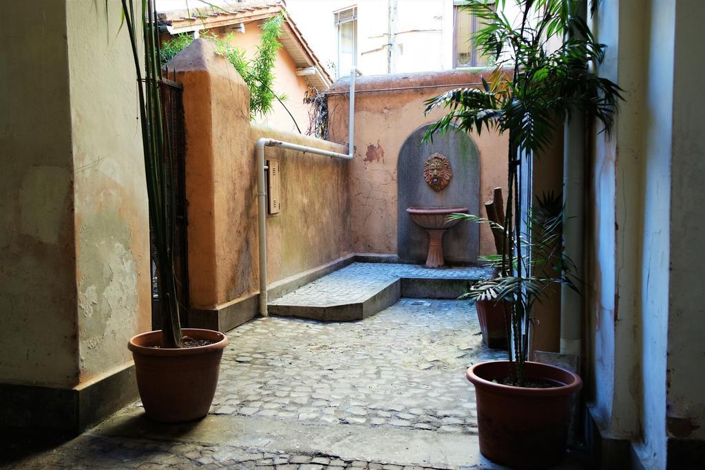 Scala In Trastevere Ρώμη Δωμάτιο φωτογραφία